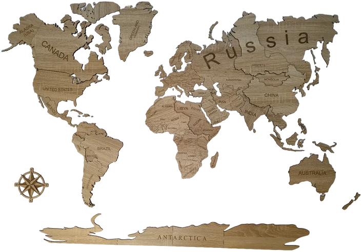 Drewniana mapa świata z różą wiatrów